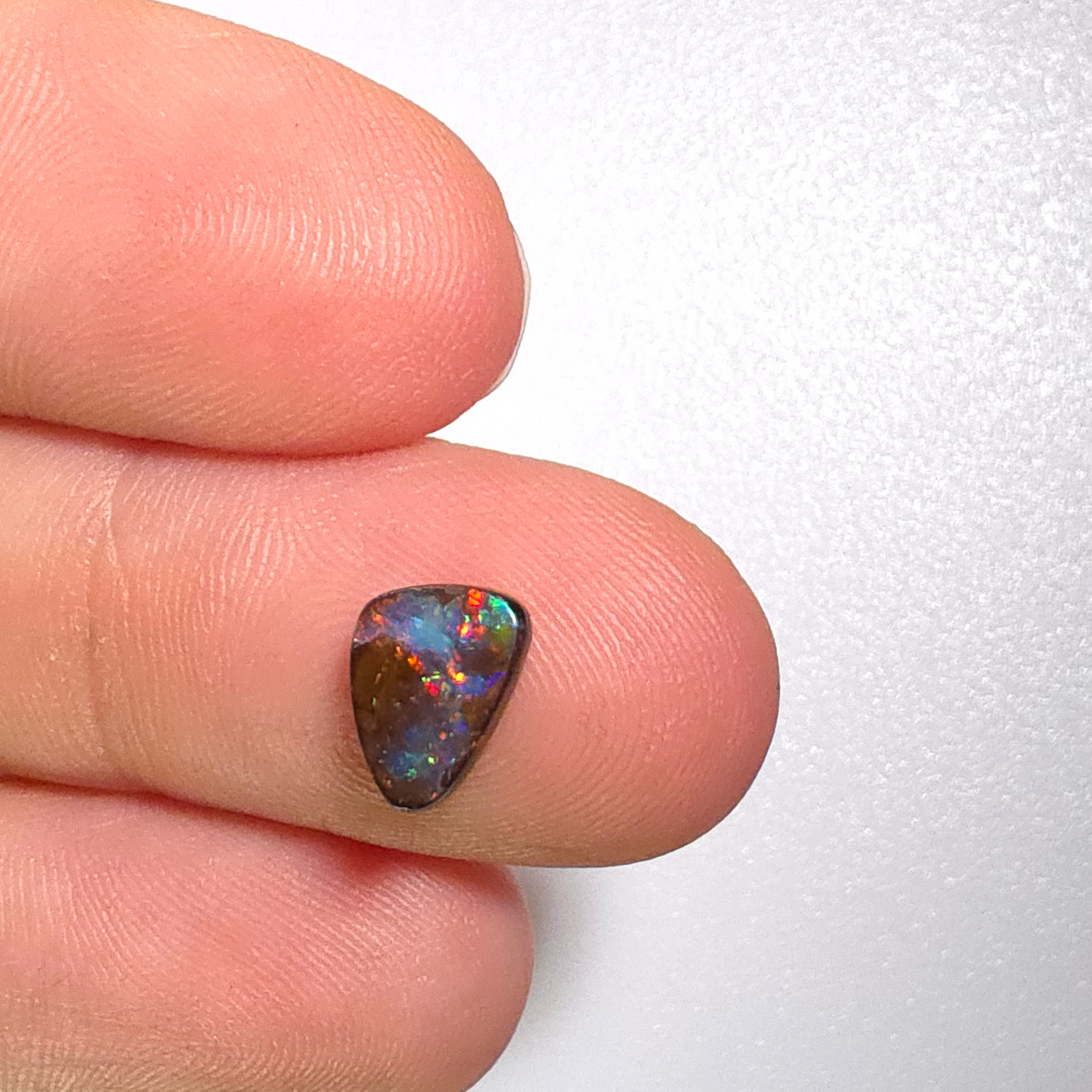 37750 Australian Boulder Opal 1.5ct