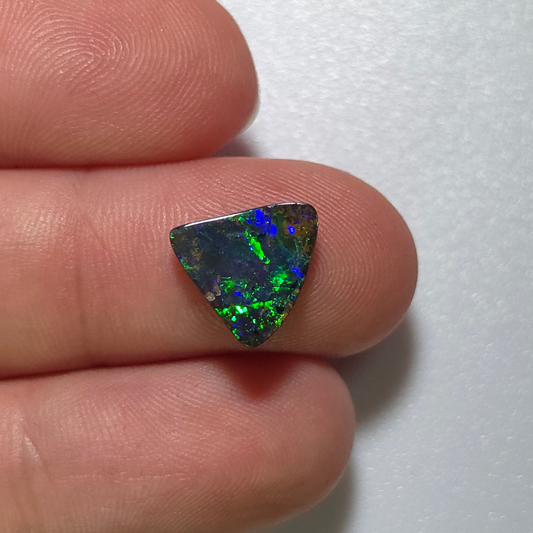 Boulder Opal 3.28 carats 37731