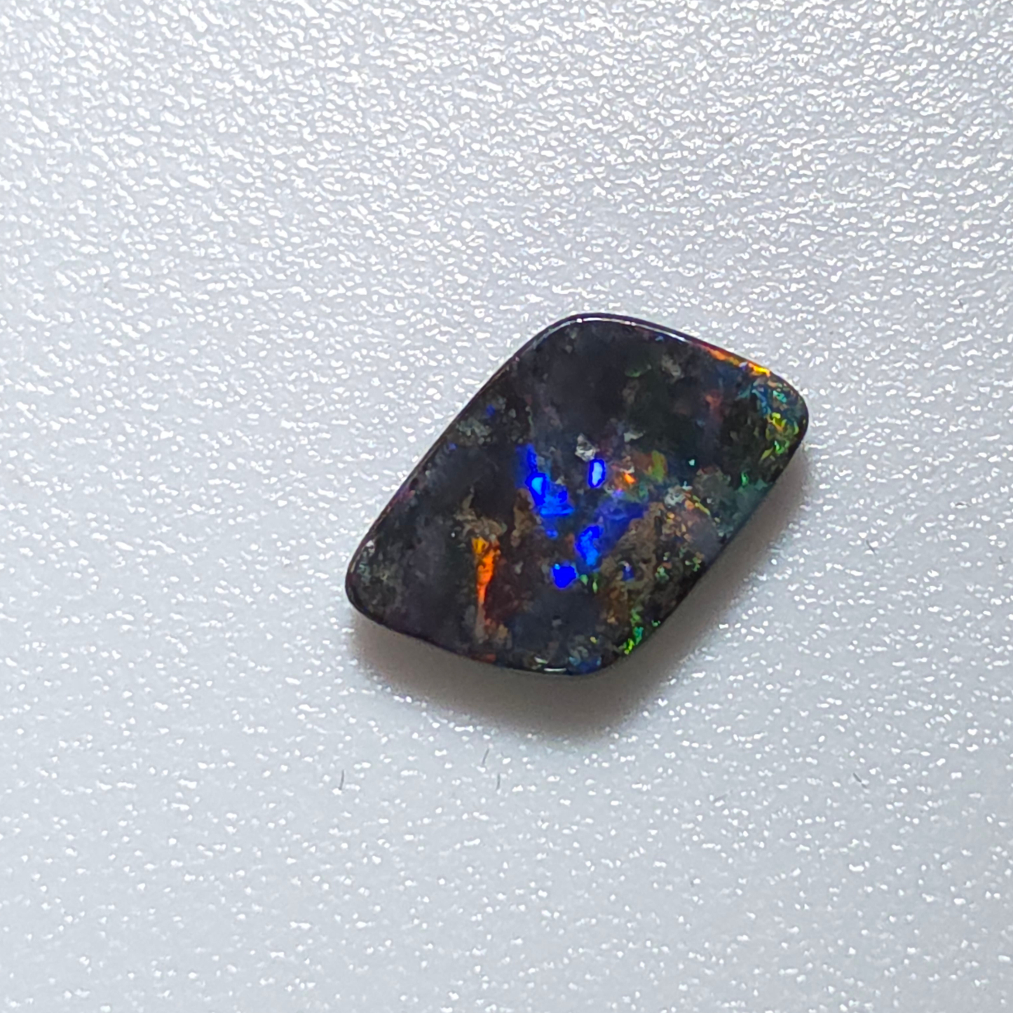 Boulder Opal 3 carats 37713