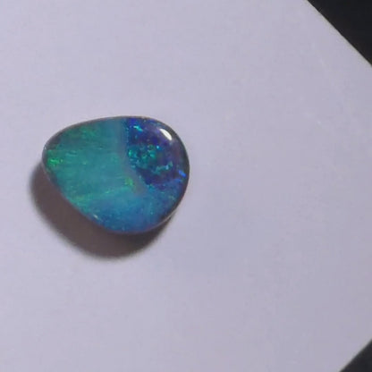 37819 Australian Boulder Opal 2.15 carats
