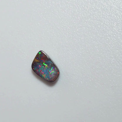 37758 Australian Boulder Opal 2.3ct