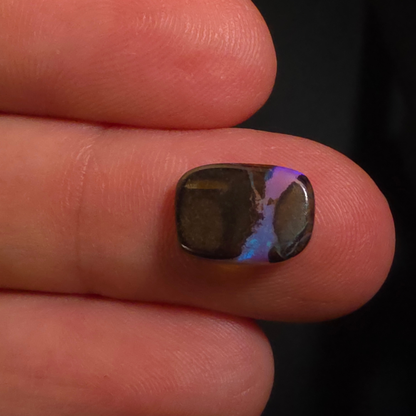 37813 Australian Boulder Opal 2.10 carats