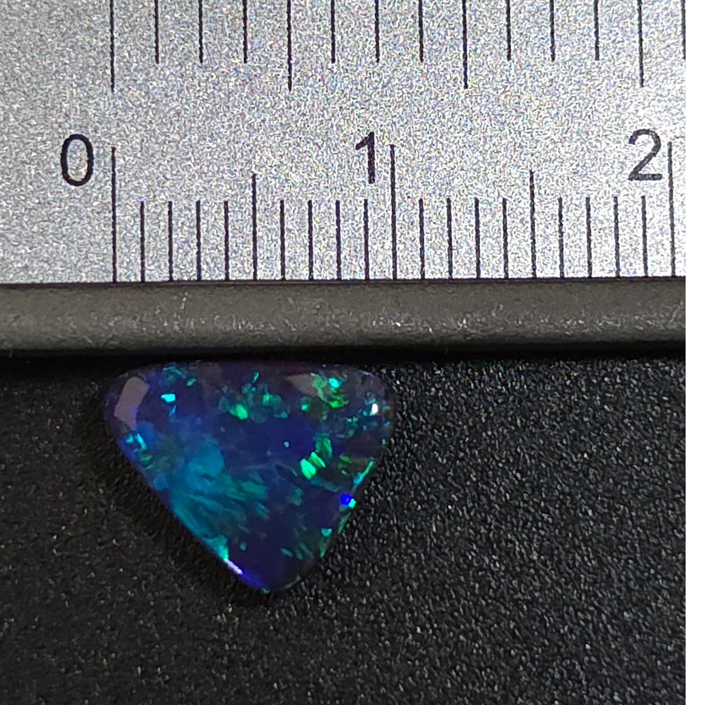 37810 Australian Boulder Opal 1.81 carats